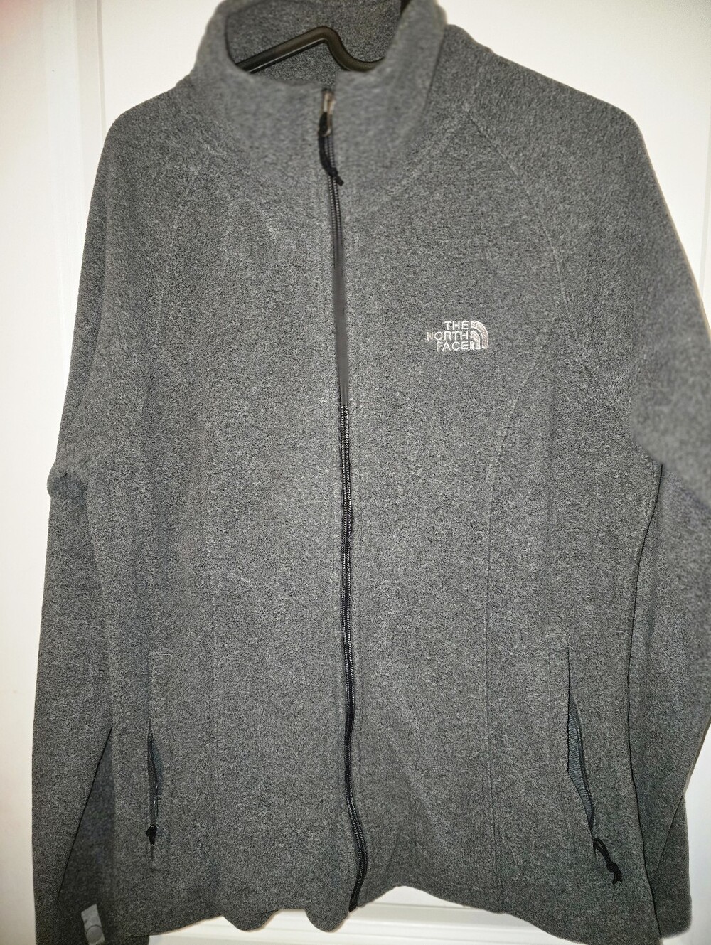 The North Face Ladies Fleece - Picture 3 of 5
